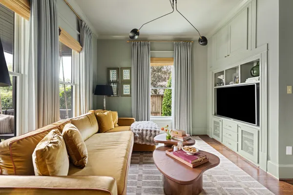 $1,595,000 | 1633 Arlington Street, Houston, TX 77008