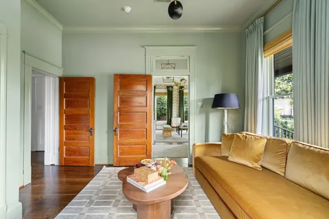 $1,595,000 | 1633 Arlington Street, Houston, TX 77008