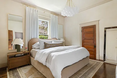 $1,595,000 | 1633 Arlington Street, Houston, TX 77008