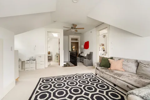 $1,595,000 | 1633 Arlington Street, Houston, TX 77008