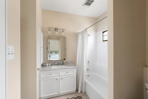 $1,595,000 | 1633 Arlington Street, Houston, TX 77008
