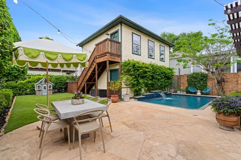 $1,595,000 | 1633 Arlington Street, Houston, TX 77008