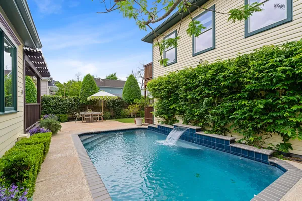$1,595,000 | 1633 Arlington Street, Houston, TX 77008