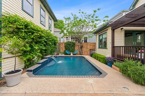 $1,595,000 | 1633 Arlington Street, Houston, TX 77008