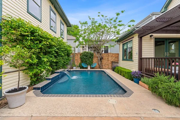 $1,595,000 | 1633 Arlington Street, Houston, TX 77008