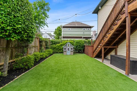 $1,595,000 | 1633 Arlington Street, Houston, TX 77008