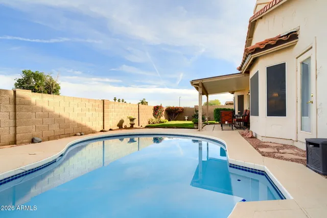 $530,000 | 458 West Smoke Tree Road, Gilbert, AZ 85233