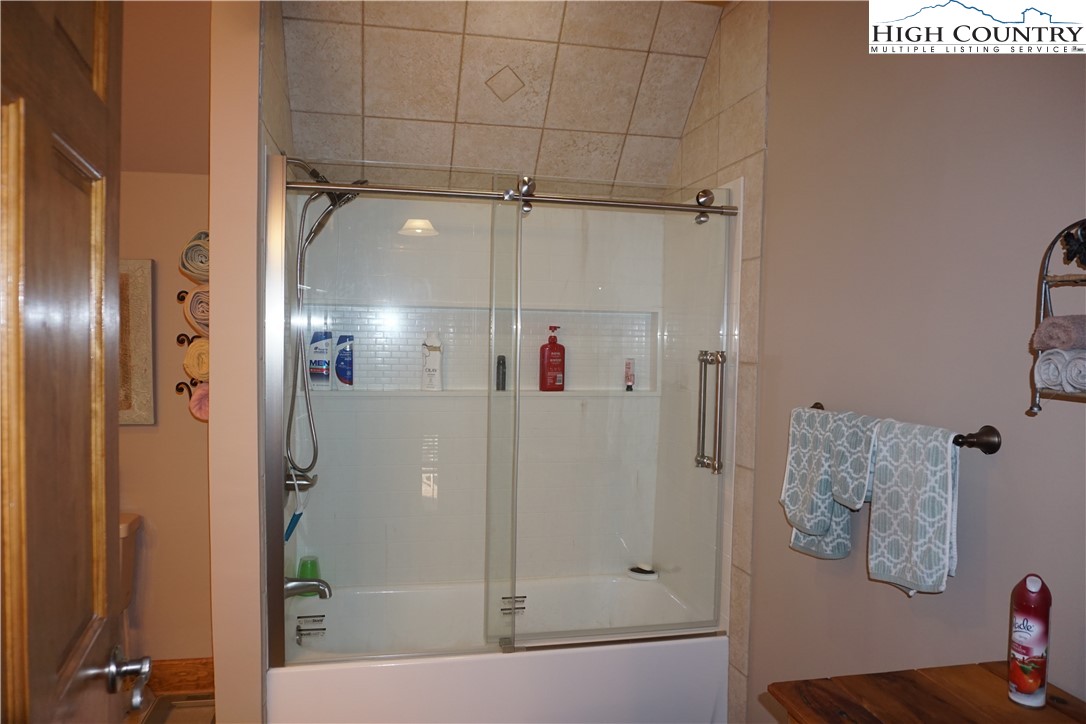 180-2 Rivers Edge Access Road, Unit 2 Jefferson, NC 28640 - Photo 24 of 39 Gallery Image 24