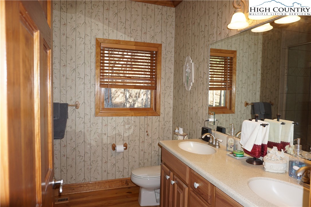 180-2 Rivers Edge Access Road, Unit 2 Jefferson, NC 28640 - Photo 9 of 39 Gallery Image 9