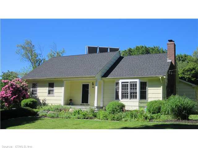 38 Peddlers Road Guilford, CT 06437 - Photo 1 of 1 Exterior Front.