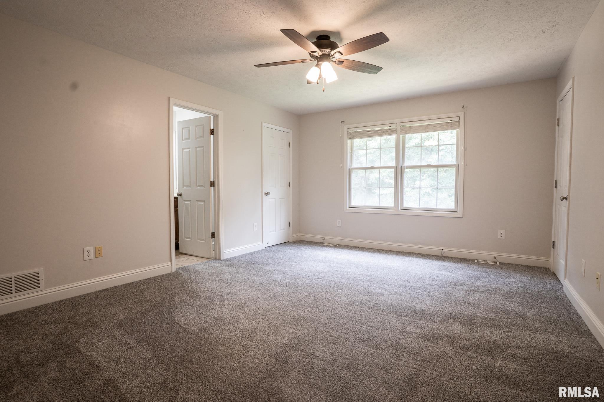 3004 Andy Road Springfield, IL 62702 - Photo 10 of 25 Gallery Image 10