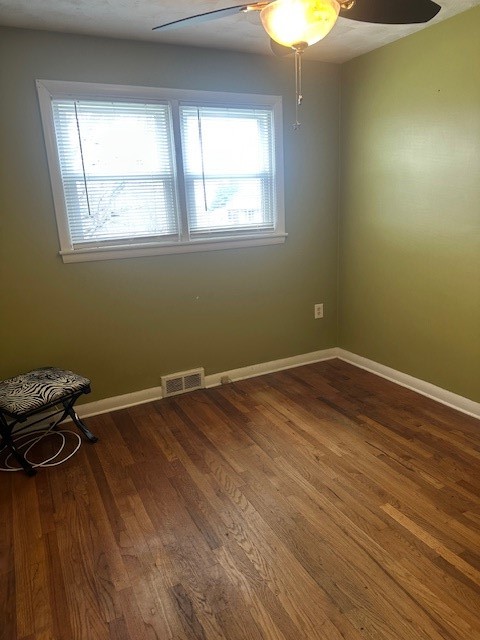 342 Mail Coach Road Portsmouth, RI 02871 - Photo 12 of 21 Bedroom 3