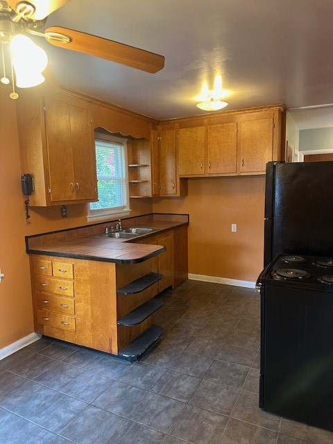 342 Mail Coach Road Portsmouth, RI 02871 - Photo 6 of 21 Kitchen