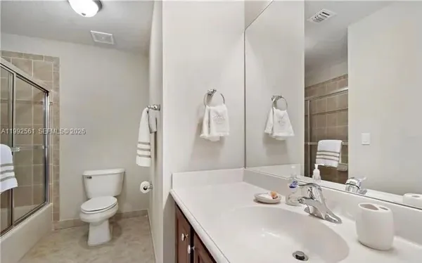 $2,800 | 8989 Lancaster Street, Tamarac, FL 33321