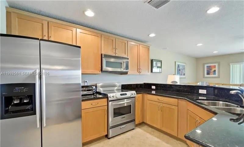 8989 Lancaster Street Tamarac, FL 33321 - Photo 15 of 18