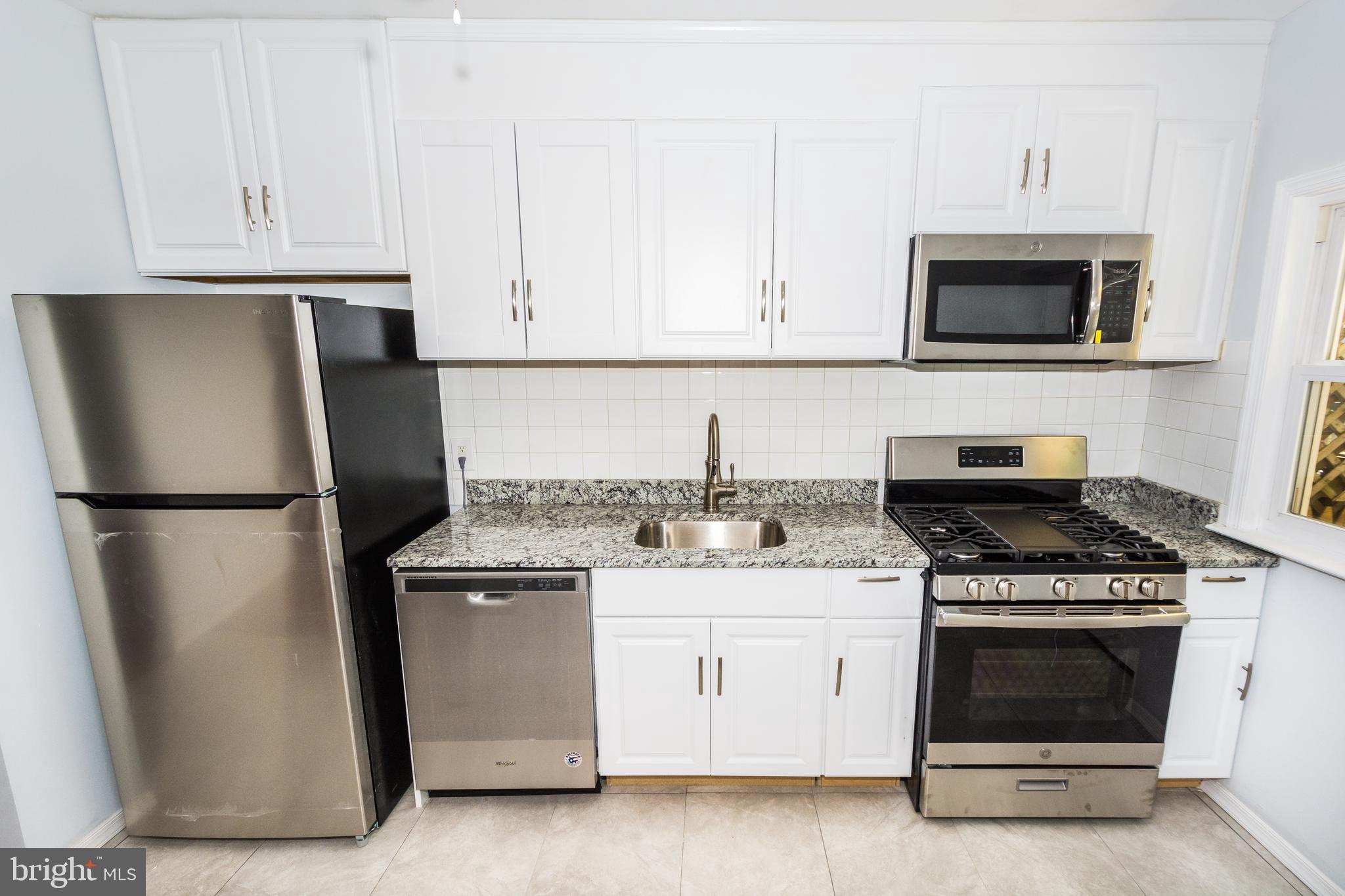 4017 Bareva Road Baltimore, MD 21215 - Photo 21 of 34 Kitchen