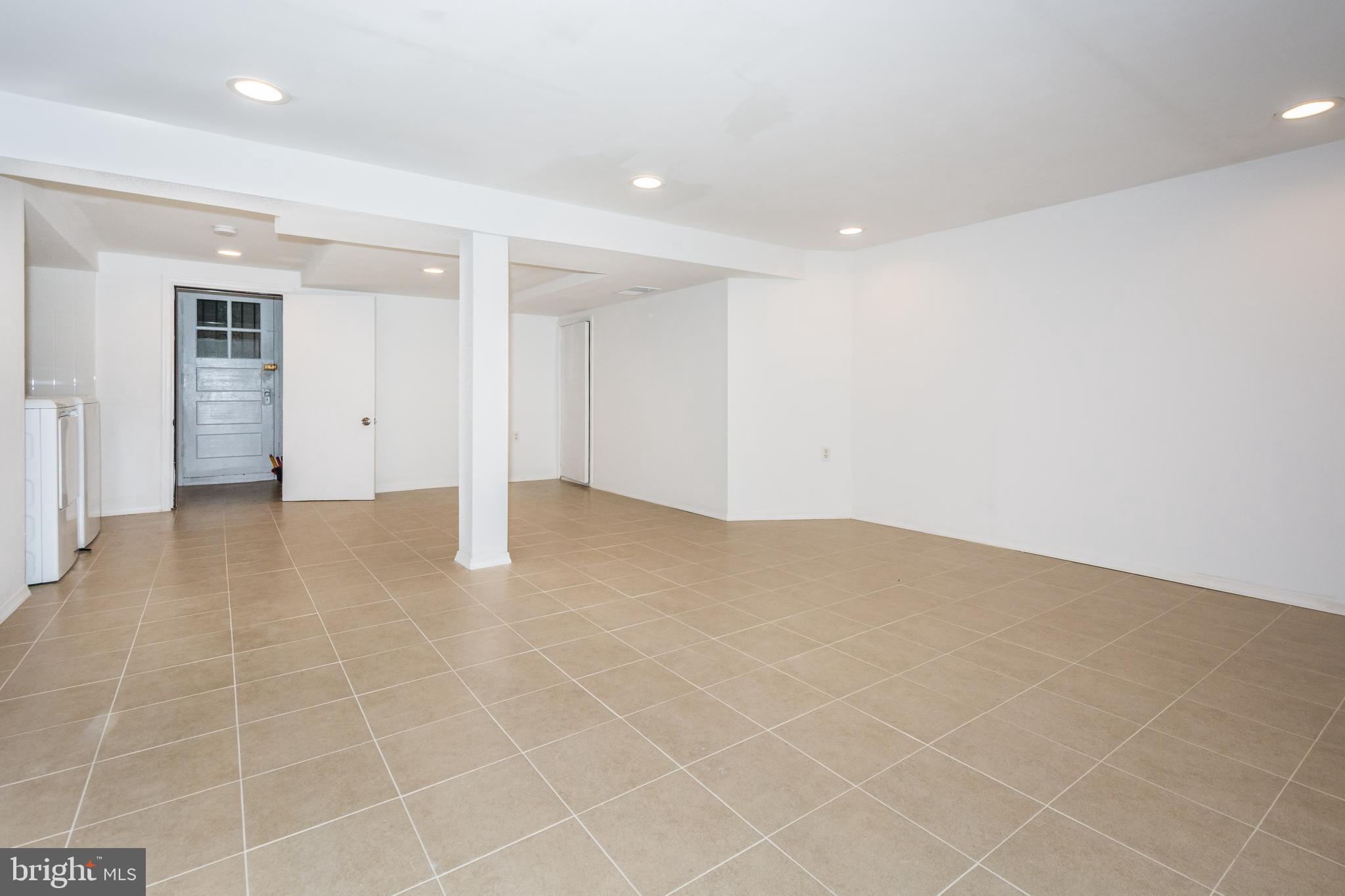 4017 Bareva Road Baltimore, MD 21215 - Photo 22 of 34 Ceramic tile Basement