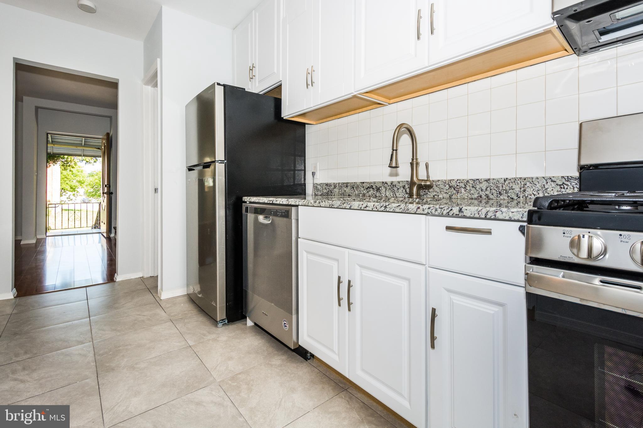 4017 Bareva Road Baltimore, MD 21215 - Photo 8 of 34 New Appliances | Kitchen