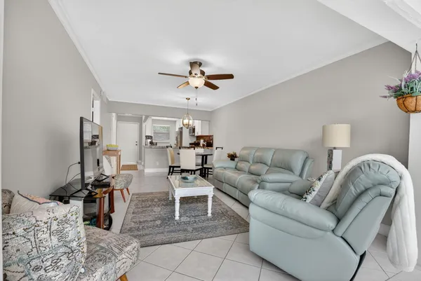 $345,000 | 1501 South Ocean Boulevard, Unit 217, Pompano Beach, FL 33062