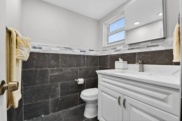 $345,000 | 1501 South Ocean Boulevard, Unit 217, Pompano Beach, FL 33062