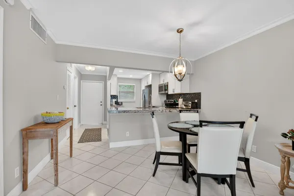 $345,000 | 1501 South Ocean Boulevard, Unit 217, Pompano Beach, FL 33062