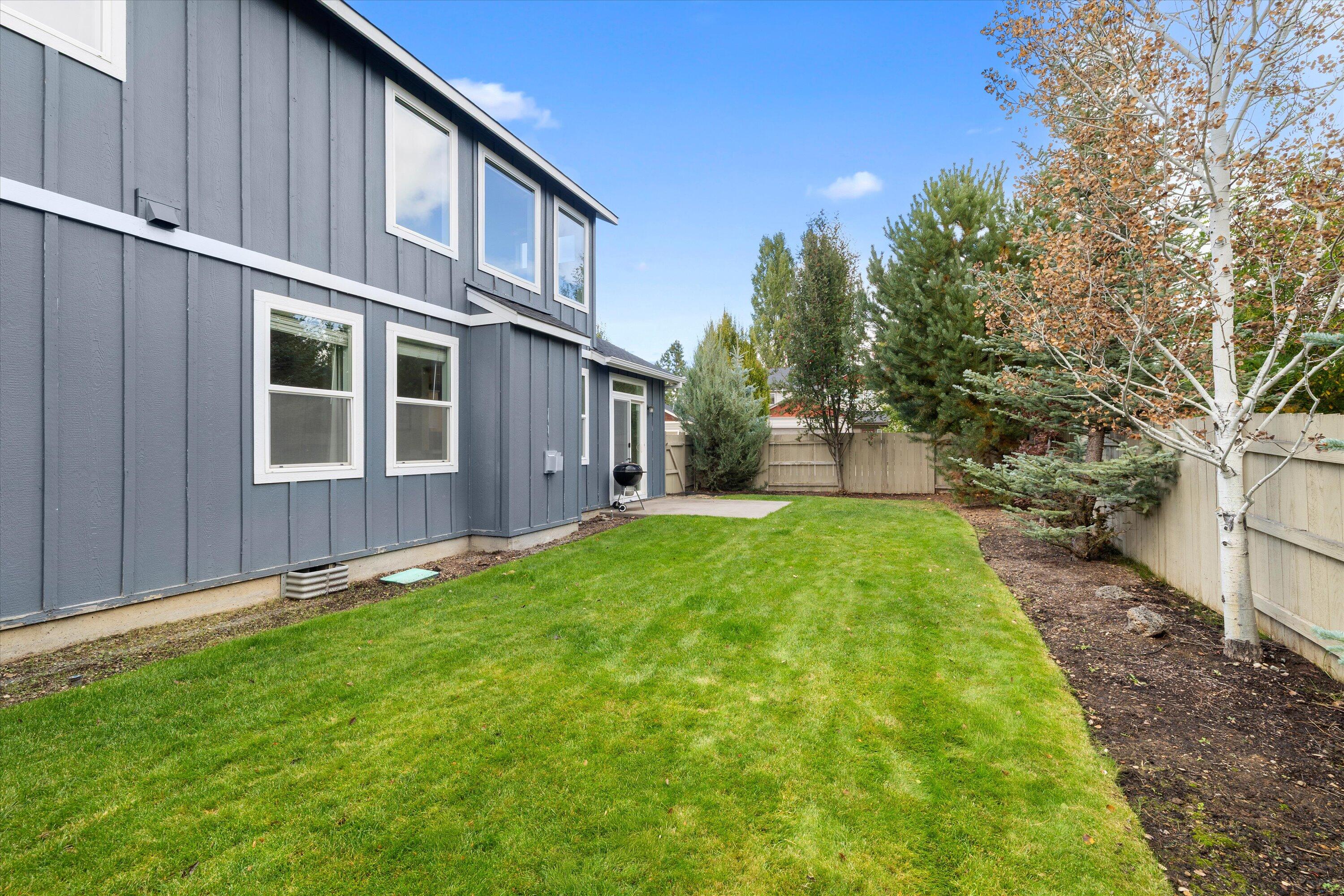 19557 Sager Loop Bend, OR 97702 - Photo 31 of 32 34-20251003 JILL ROSELL-9