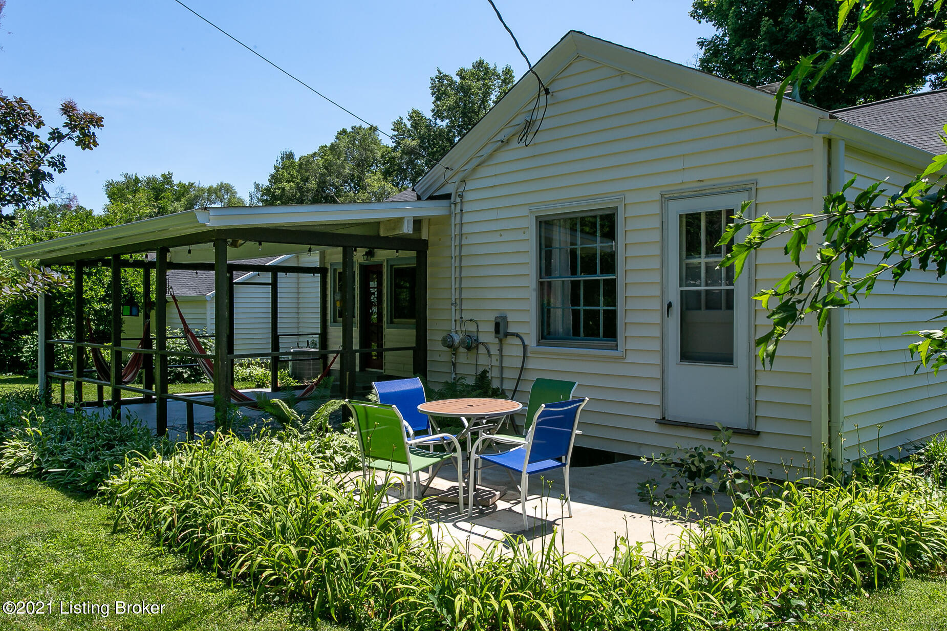 703 Rudy Lane Louisville, KY 40207 - Photo 46 of 61 403 Rudy Ln-48