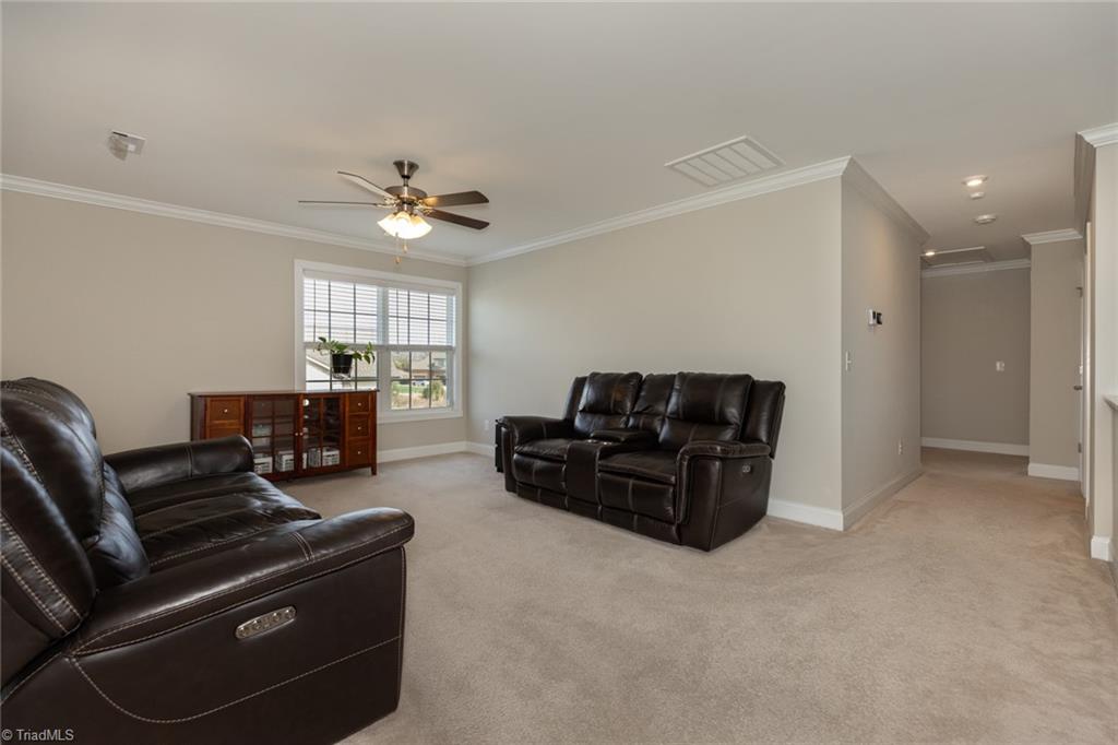 2826 Fallin Court High Point, NC 27262 - Photo 26 of 41
