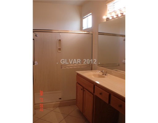 3068 Monroe Park Road Henderson, NV 89052 - Photo 4 of 17 Master Bath/Spa.