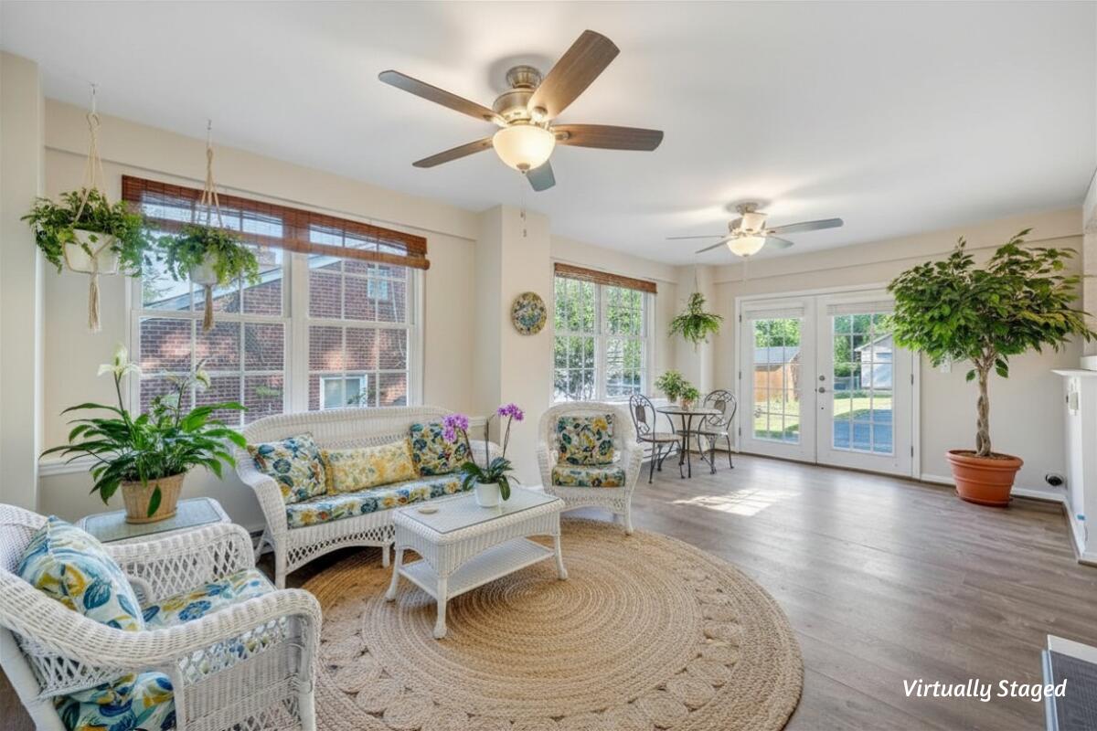 3016 Grandin Road Roanoke, VA 24018 - Photo 17 of 37 19
