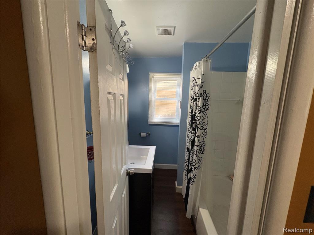 3022 Begole Street Flint, MI 48504 - Photo 15 of 22