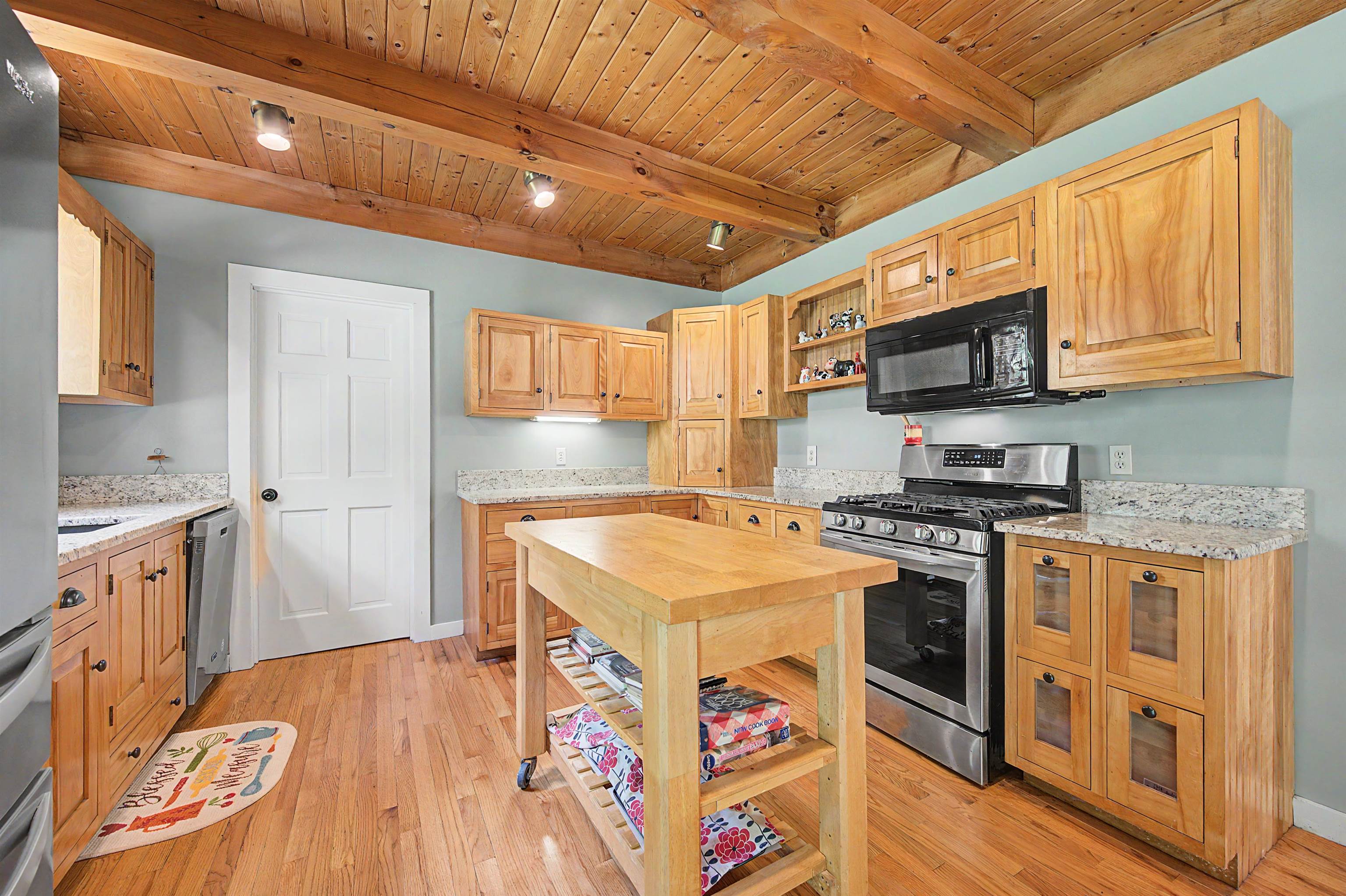 363 Cash Street Croydon, NH 03773 - Photo 17 of 56