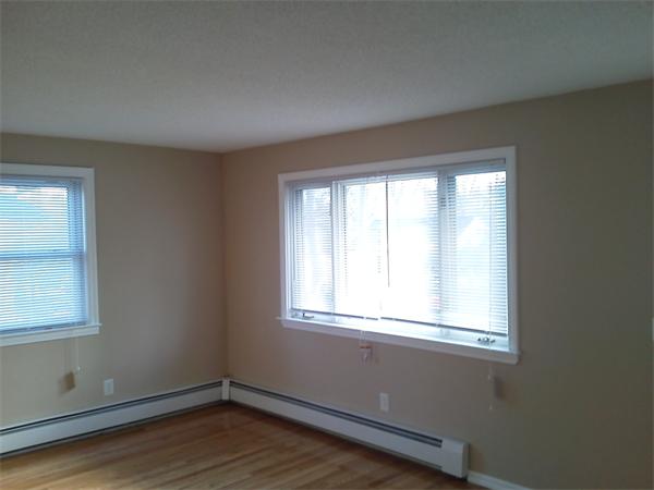 237 Shawmut Street Springfield, MA 01108 - Photo 10 of 20