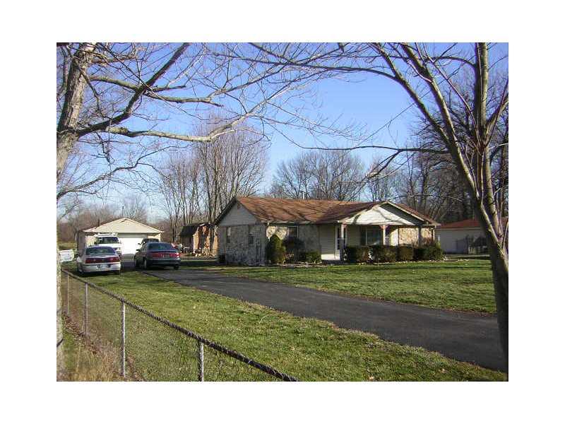 6849 Hickory Road Indianapolis, IN 46259 - Photo 2 of 13 Gallery Image 2