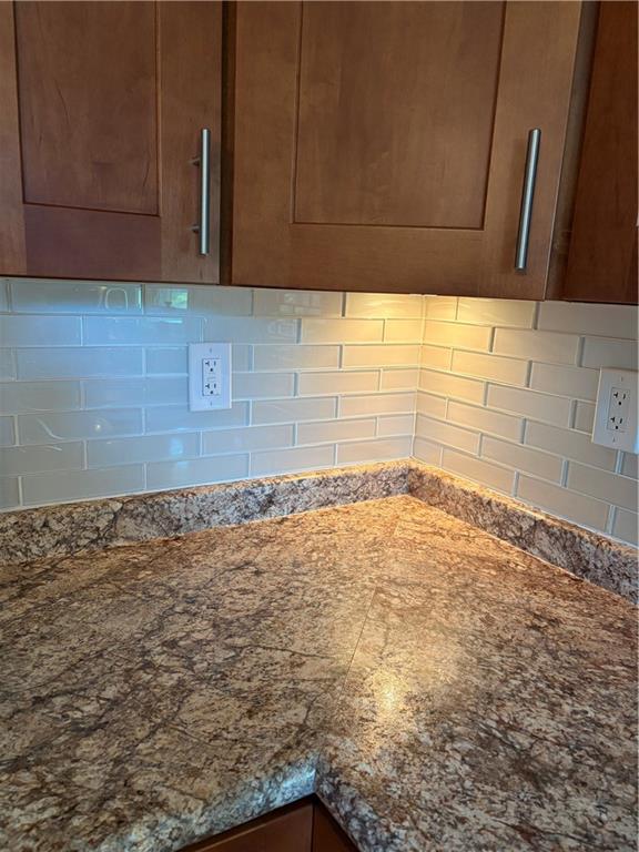 275 Maple Street Rillton, PA 15678 - Photo 8 of 22 Under cabinet lighting and gorgeous backsplash