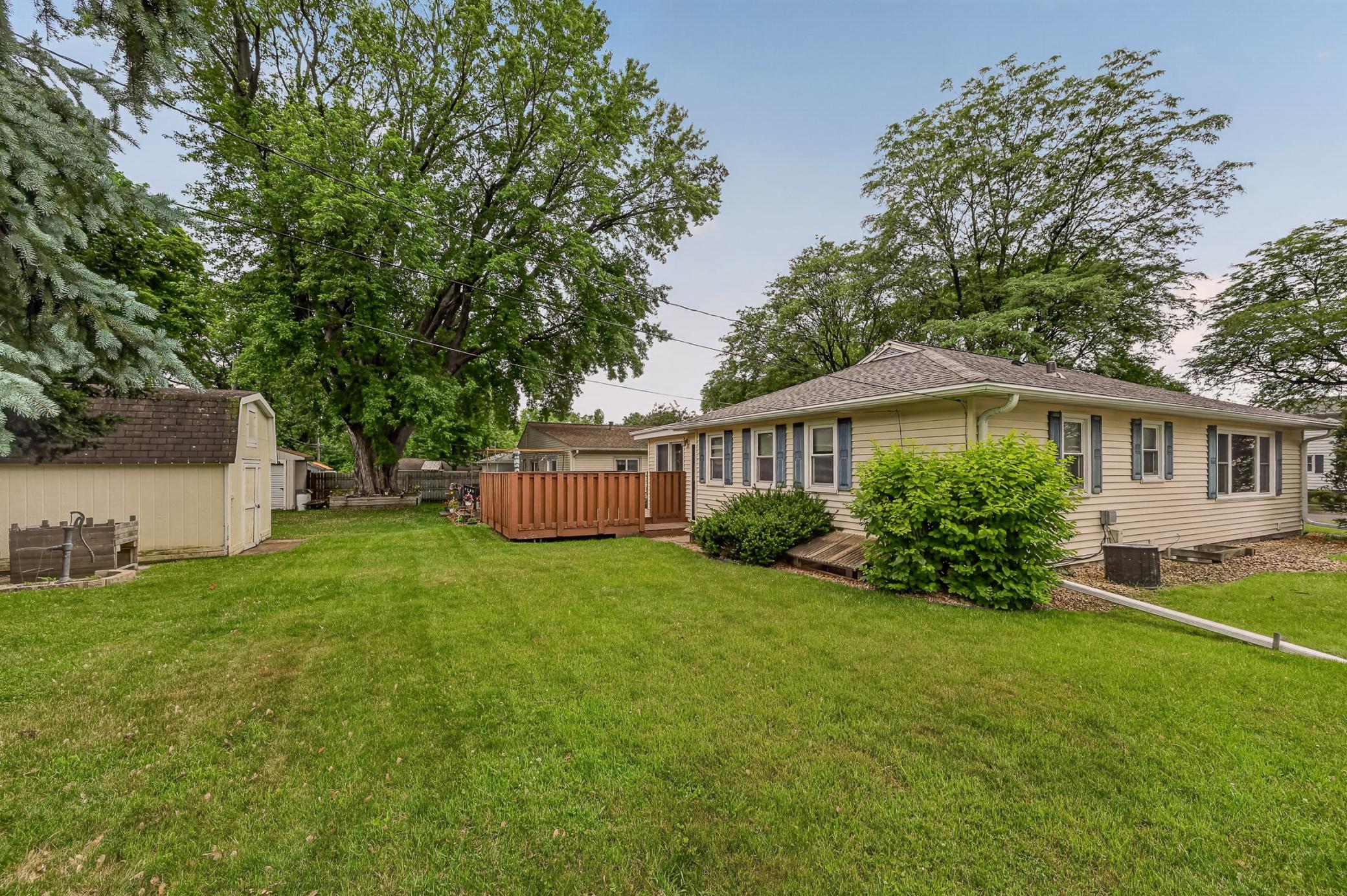 1114 13th Avenue Northwest Rochester, MN 55901 - Photo 2 of 37