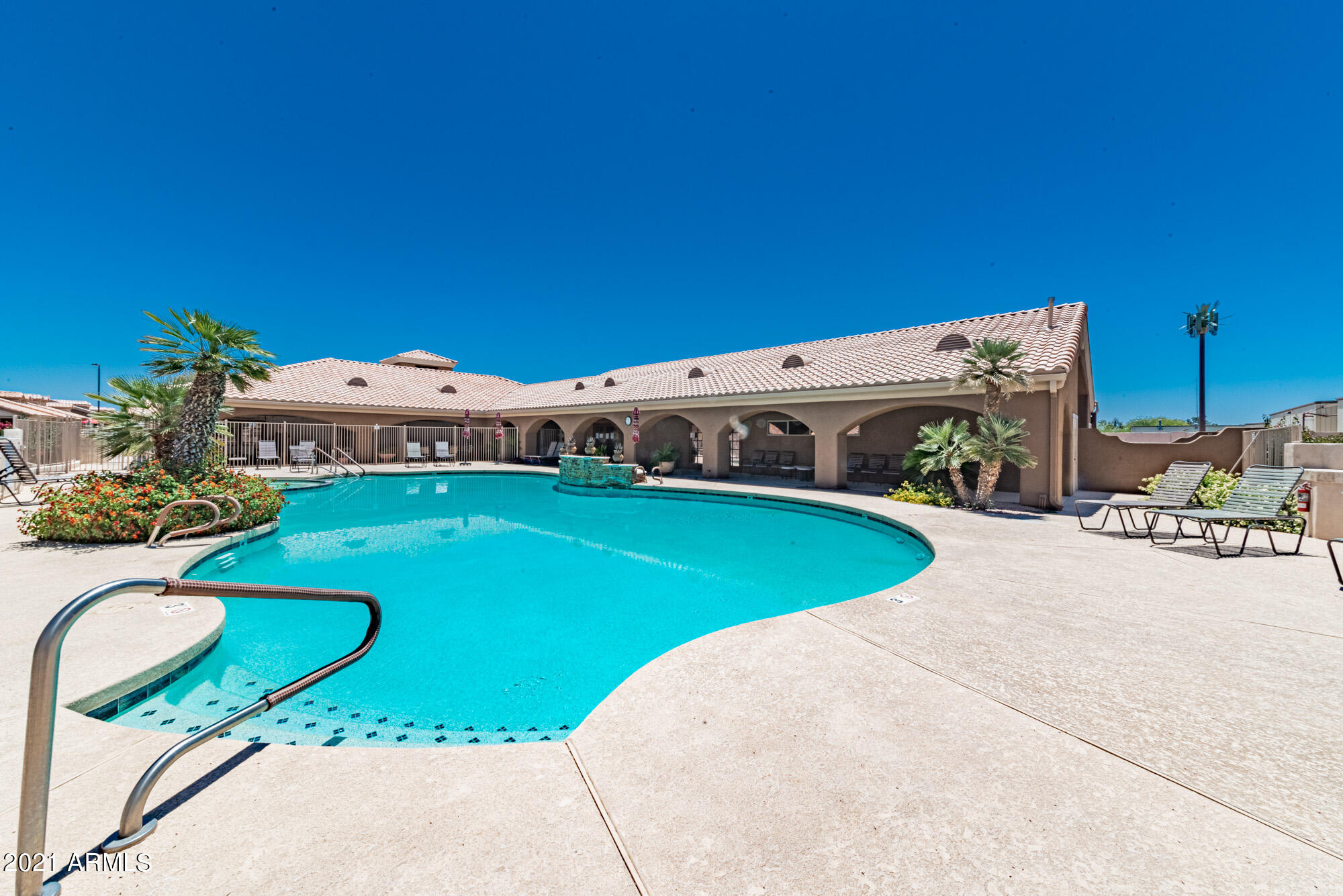 5830 East McKellips Road, Unit 56 Mesa, AZ 85215 - Photo 45 of 47 a view of a basket ball ground