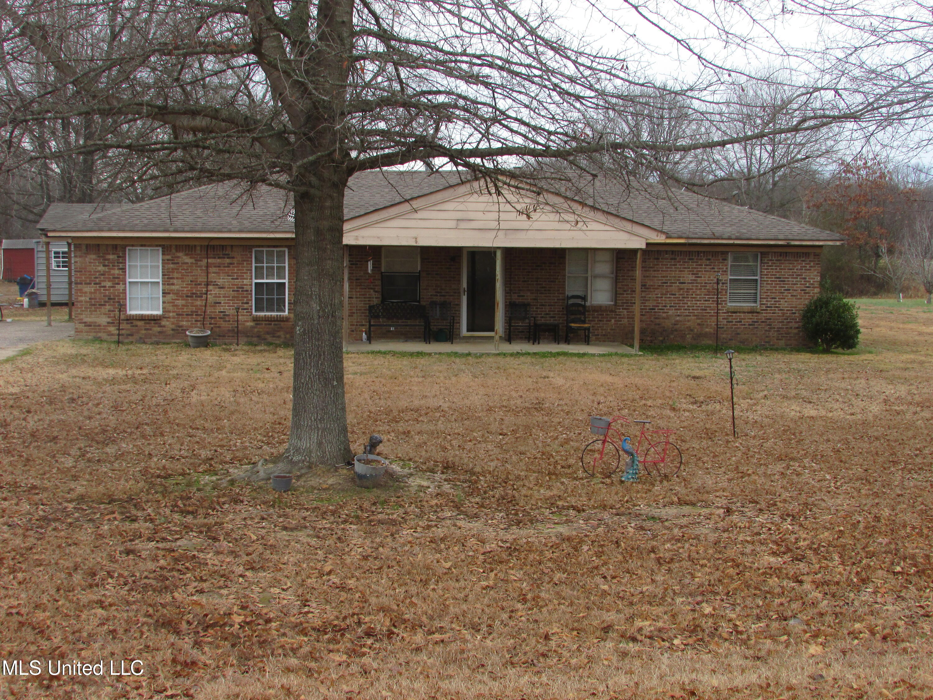 2223 Grass Pond Road Hernando, MS 38632 - Photo 1 of 25 FRONT PHOTO