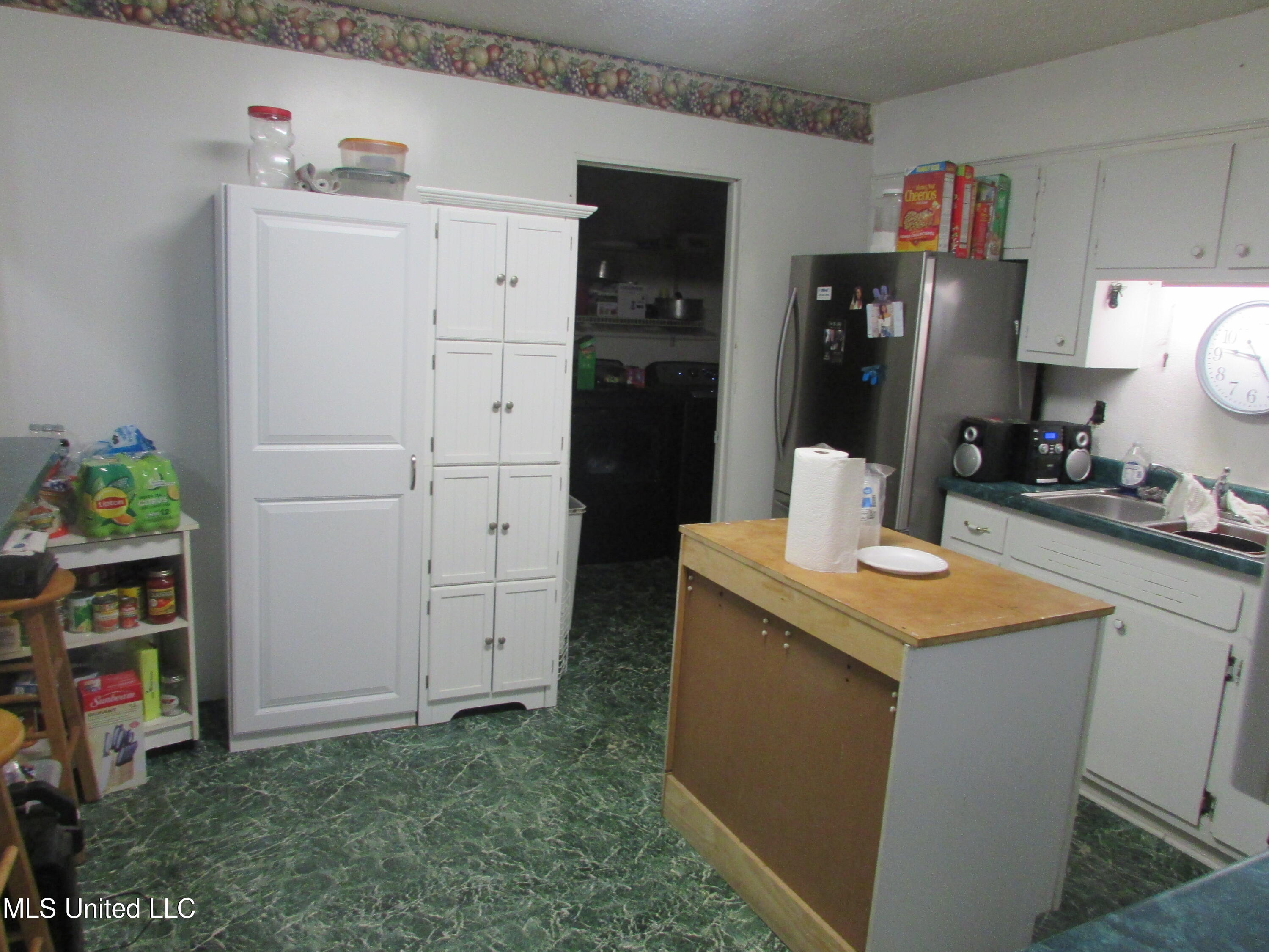 2223 Grass Pond Road Hernando, MS 38632 - Photo 11 of 25 Kitchen View 1