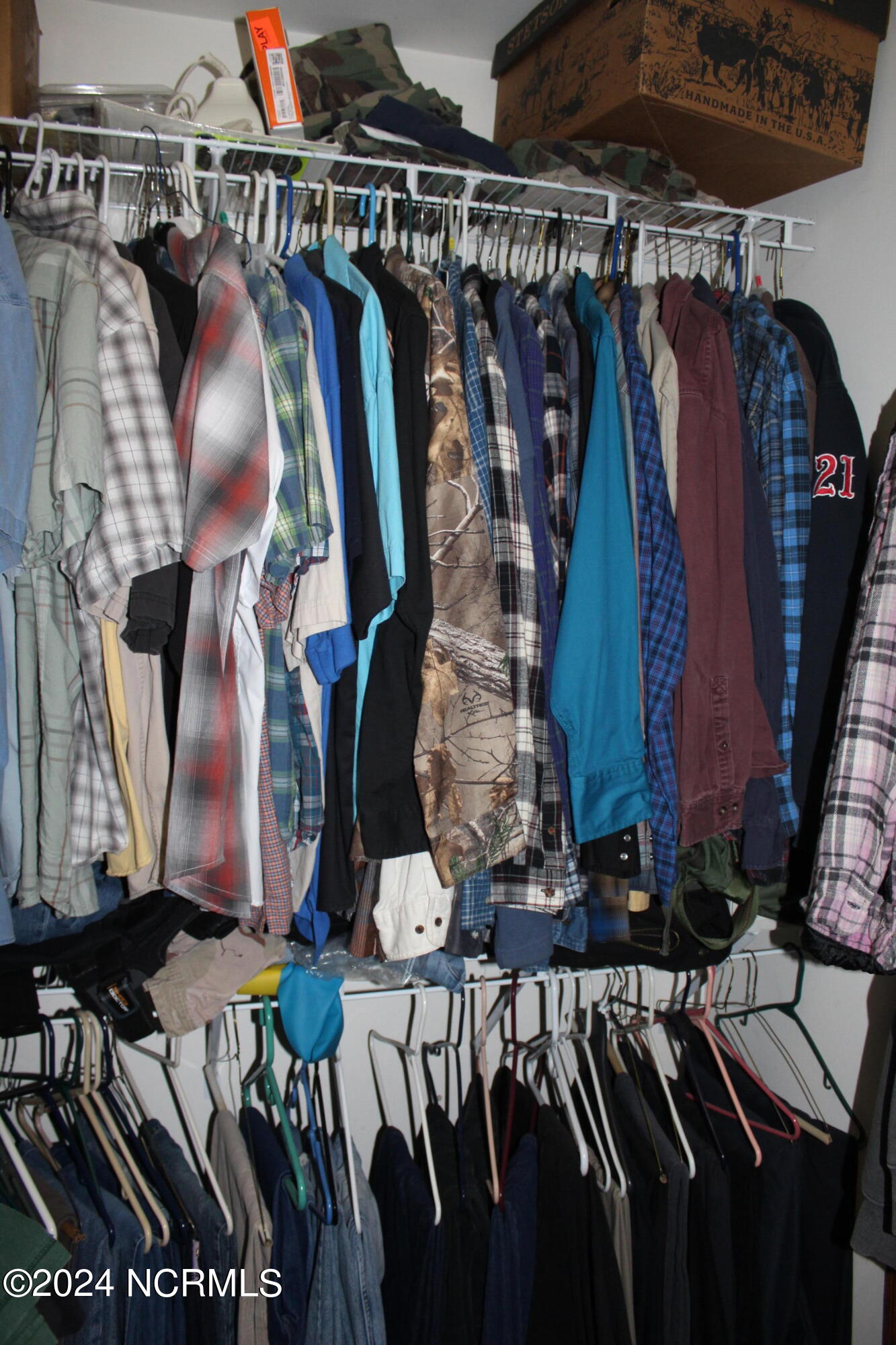 4507 Rivershore Drive New Bern, NC 28560 - Photo 53 of 71 walk in closet to master view 2