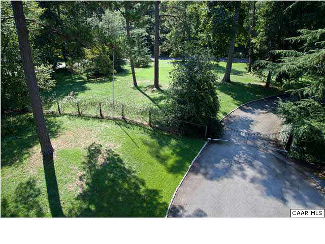 940 Windsor Road Charlottesville, VA 22901 - Photo 5 of 33