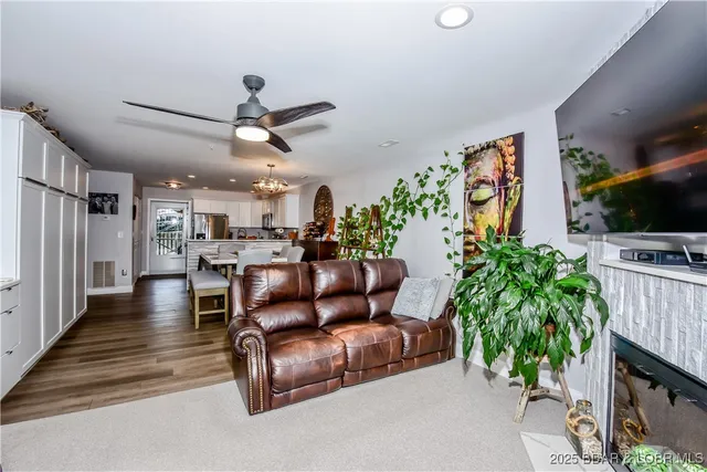 $230,000 | 75 Cedar Heights Lane, Unit 2B, Camdenton, MO 65020