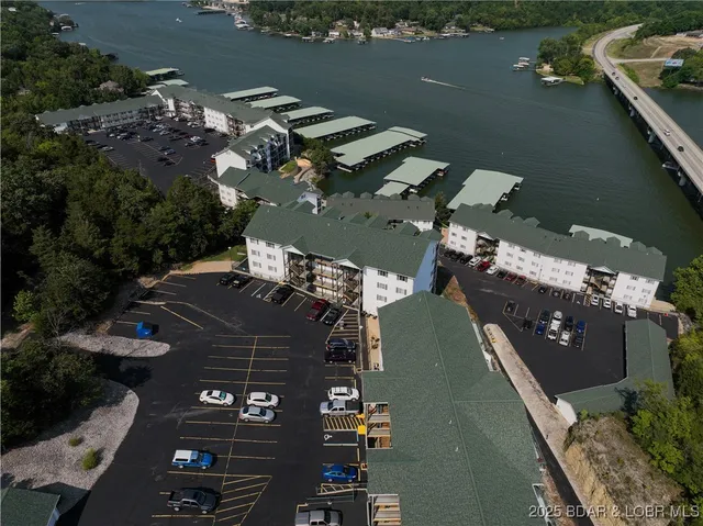 $230,000 | 75 Cedar Heights Lane, Unit 2B, Camdenton, MO 65020