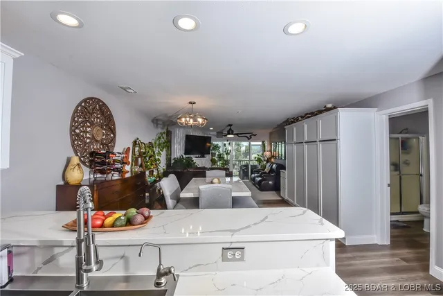 $230,000 | 75 Cedar Heights Lane, Unit 2B, Camdenton, MO 65020