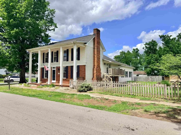 $299,900 | 326 Harrah Street, Worthington, IN 47471