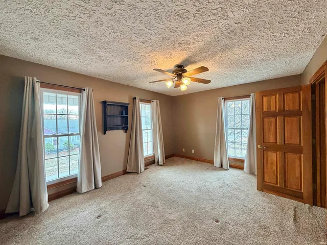 $299,900 | 326 Harrah Street, Worthington, IN 47471