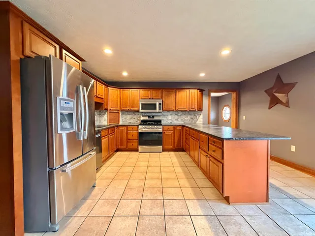 $299,900 | 326 Harrah Street, Worthington, IN 47471