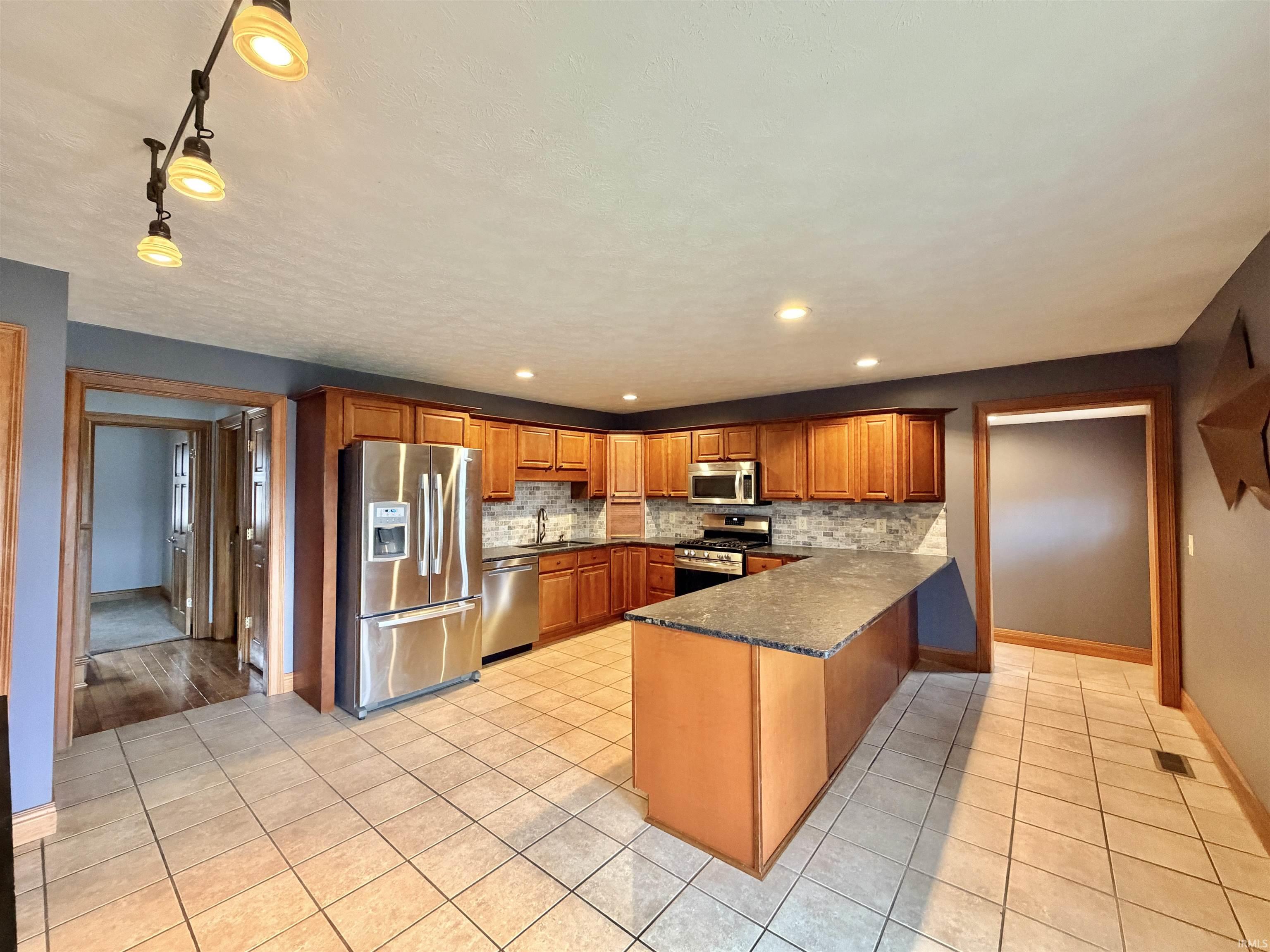 326 Harrah Street Worthington, IN 47471 - Photo 5 of 26