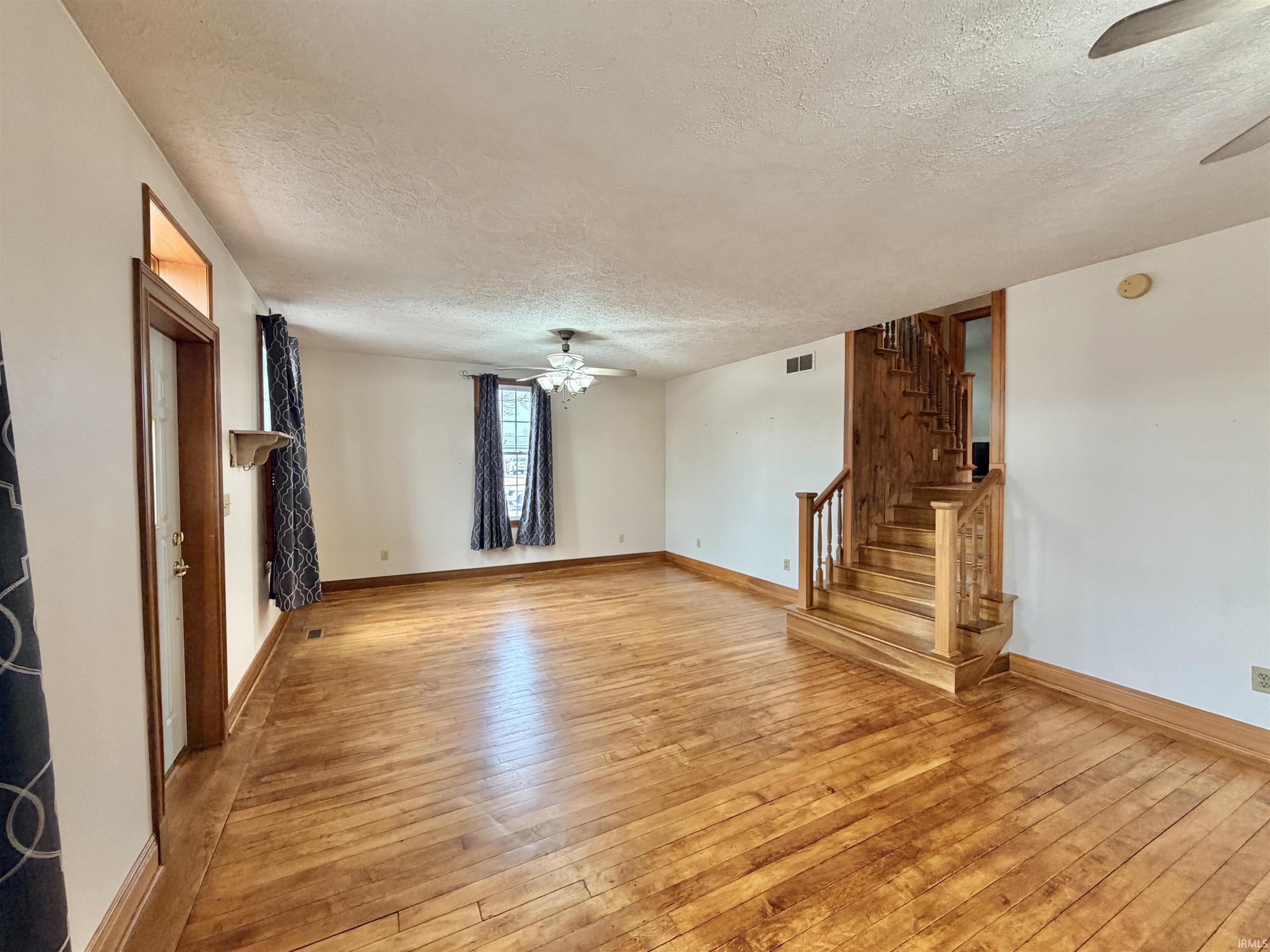 326 Harrah Street Worthington, IN 47471 - Photo 8 of 26