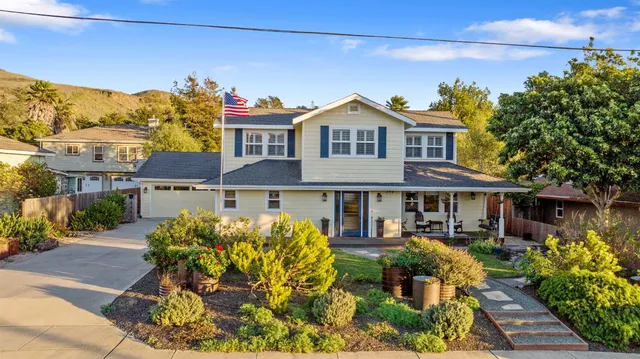 $2,950,000 | 340 D Street, Cayucos, CA 93430